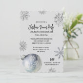 Invitation Fête de Noël Élégante et Enneigée (Debout devant)
