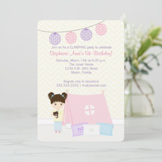 Invitation Fête de pyjama glamping (Debout devant)