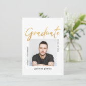 Invitation Fête de Remise des Diplômes avec Écriture Moderne  (Debout devant)