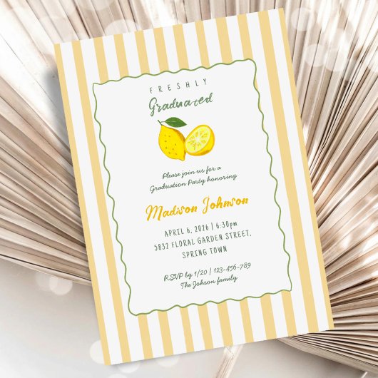 Invitation Fête de remise des diplômes chic avec rayure jaune