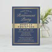 Invitation Fête de retraite élégant bleu marine et or script (Debout devant)