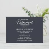 Invitation Fête de retraite élégante et simple bleu marine (Debout devant)