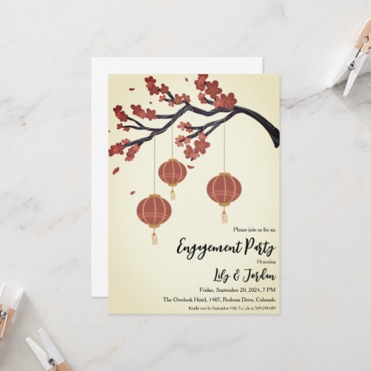 Invitation Fête d'engagement Lanterne dans le jardin d'arbre (Devant/Arrière en situation)