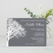 Invitation Fête des mariées de chêne d'hiver blanc et gris (Debout devant)