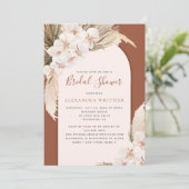 Invitation Fête des mariées de Pampas Florale en Terracotta (Debout devant)