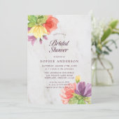 Invitation Fête des mariées en marbre aux fleurs vives (Debout devant)