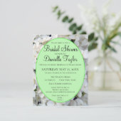 Invitation Fête des mariées florale classique blanche Hydrang (Debout devant)