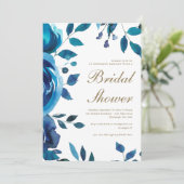 Invitation Fête des mariées florale d'aquarelle bleue (Debout devant)