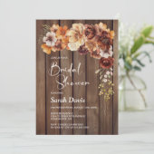 Invitation Fête des mariées Florale en bois rustique (Debout devant)