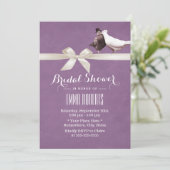 Invitation Fête des mariées Inséparable violette élégante (Debout devant)