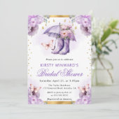 Invitation Fête des mariées parapluie de printemps violet et  (Debout devant)