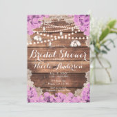 Invitation Fête des mariées Rose en dentelle de bois rustique (Debout devant)