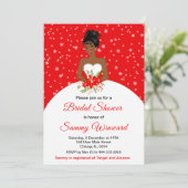 Invitation Fête des mariées rouge de la mariée de peau foncée (Debout devant)