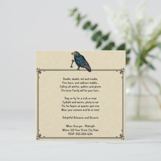 Invitation Fête d'Halloween crémeuse et corneille noire (Debout devant)