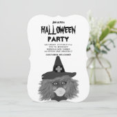 Invitation Fête d'Halloween pour sorcière noire et blanche po (Debout devant)