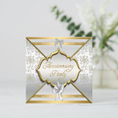 Invitation Fête du 25e Anniversaire Élégant Blanc Argent Or (Debout devant)
