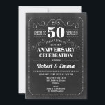Invitation Fête du 50e anniversaire de mariage - Tableau noir<br><div class="desc">Invitation à la fête du 50e anniversaire de mariage
Design simple de style rétro avec motif de tableau noir. Carte d'invitation noir et blanc. Parfait pour une célébration élégante ! Peut être personnalisé pour n'importe quelle année.
Veuillez m'envoyer un message si vous avez besoin d'une personnalisation supplémentaire.</div>
