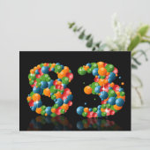 Invitation Fête du 83e anniversaire, avec bulles et balles (Debout devant)