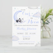 Invitation Fête Garçon Panda Bébé Au-Dessus De La Lune (Debout devant)