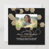Invitation fête moderne géométrique hexagonale noire et or (Devant)