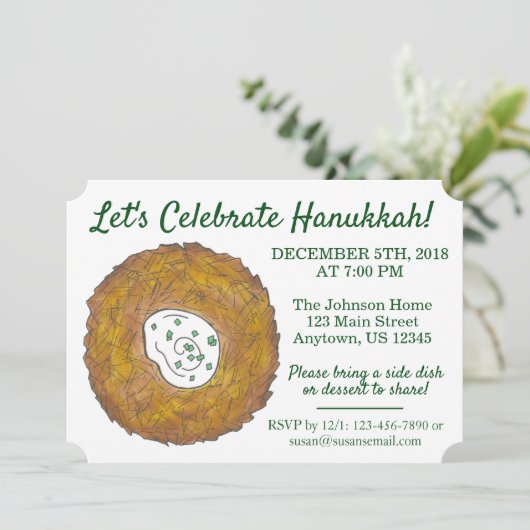 Invitation Fêter Hanoukka Latkes Fête juive (Debout devant)