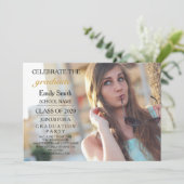 Invitation Fêter la fête de l'obtention du diplôme (Debout devant)