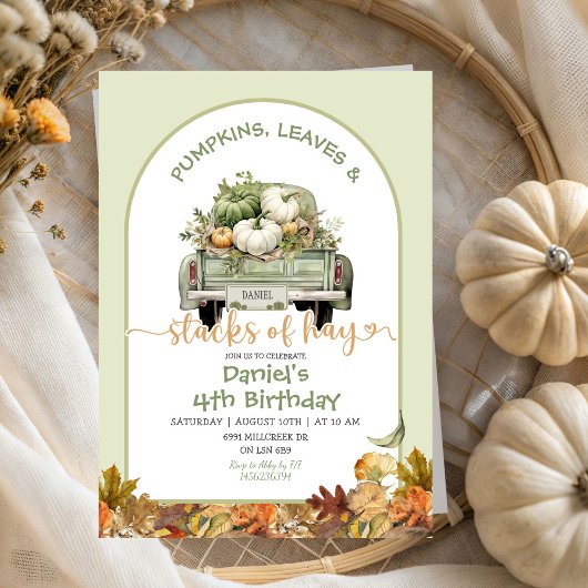Invitation Feuilles Citrouilles verts et piles de foin Annive
