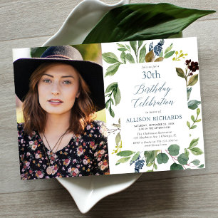 Invitation Feuilles vert verdoyant bleu poussiéreux photo d'a