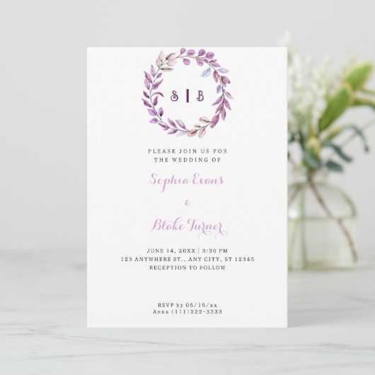 Invitation Feuilles violets Monogramme Mariage blanc de couro (Debout devant)