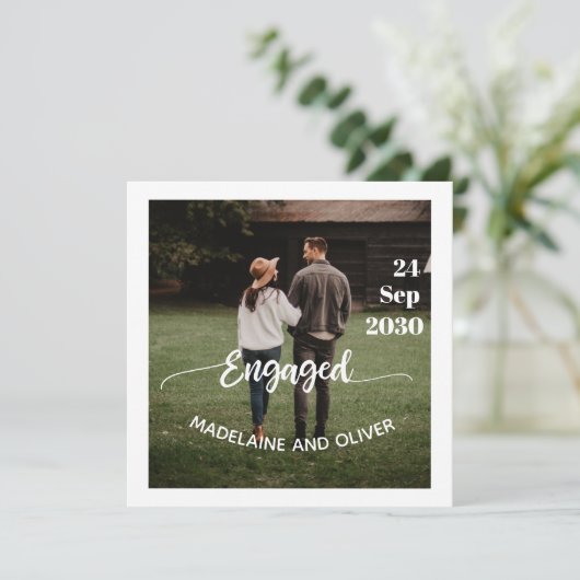 Invitation Fiançailles simple photo moderne (Debout devant)