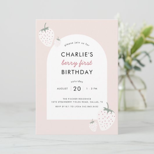 Invitation Fields fraises Berry Premier anniversaire | Fille (Debout devant)