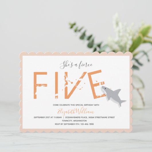 Invitation Fierce Five Orange Shark Animal 5e (Debout devant)