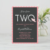 Invitation Fierce Two Pink Shark Bold Animal 2ème anniversair (Debout devant)