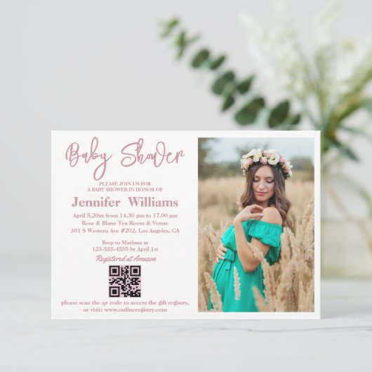 Invitation fille baby shower rose script photo qr code simple (Debout devant)