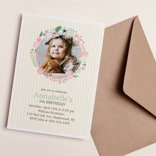 Invitation Fille de couronnes florales délicieuse fête d'anni