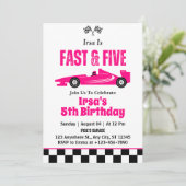 Invitation Fille de voiture de course Fast & Five 5ème annive (Debout devant)