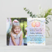 Invitation Fille Douce Photo de Fête d'Anniversaire au Ballon (Debout devant)
