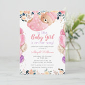 Invitation Fille d'ours rose sur son chemin, Baby shower flor (Debout devant)