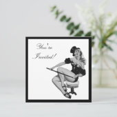 Invitation Fille Pin-Up de Style Noir & Blanc 5 (Debout devant)