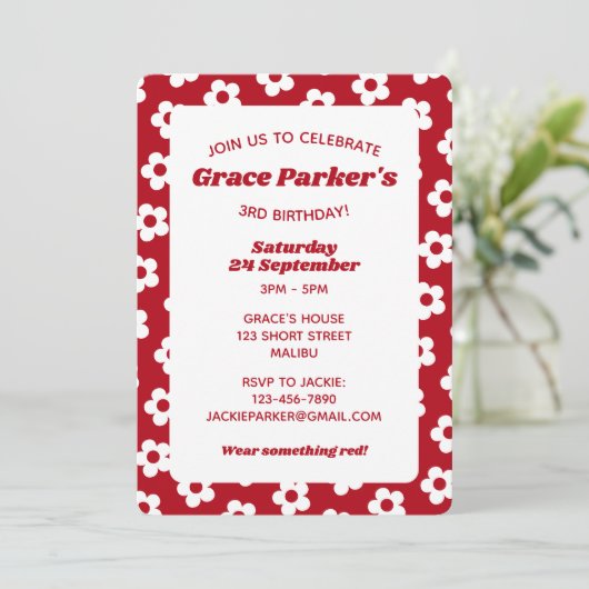 Invitation Fille Red Daisy Motif 3e fête d'anniversaire (Debout devant)
