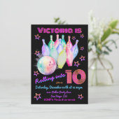 Invitation Fille teint rose Bowling Anniversaire (Debout devant)