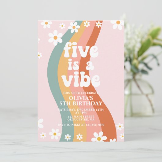 Invitation Five est une Vibe super marguerite arc-en-ciel 5e  (Debout devant)