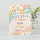 Invitation Five est Vibe Daisy Hippie Super Retro Anniversair (Debout devant)