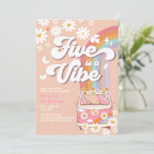 Invitation Five est Vibe Super Hippie Daisy 5e anniversaire (Debout devant)