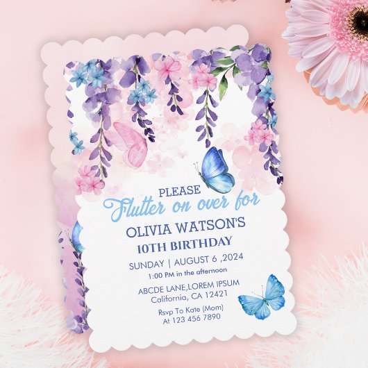 Invitation Flamme florale mignonne sur les papillons Annivers