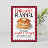 Invitation Flapjacks et Flannel Pancake Anniversaire Invitati (Debout devant)