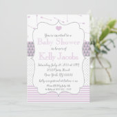 Invitation Flèches de coeur pourpre et courbée Baby shower In (Debout devant)