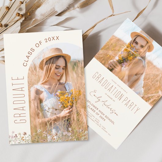 Invitation Fleur sauvage Bloom Graduation Party Arch Photo