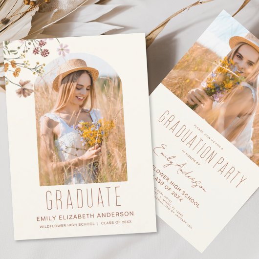 Invitation Fleur sauvage Bloom Graduation Party Arch Photo