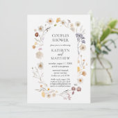 Invitation Fleur sauvage Boho Chic Floral Couples Moderne Dou (Debout devant)